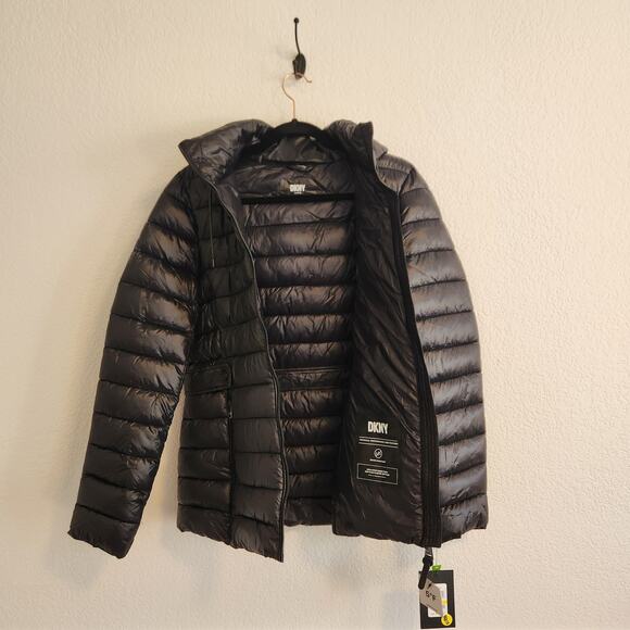 DKNY Women's Size Medium Black‎ Recycled Material Puffer Jacket NWT - Picture 2 of 7